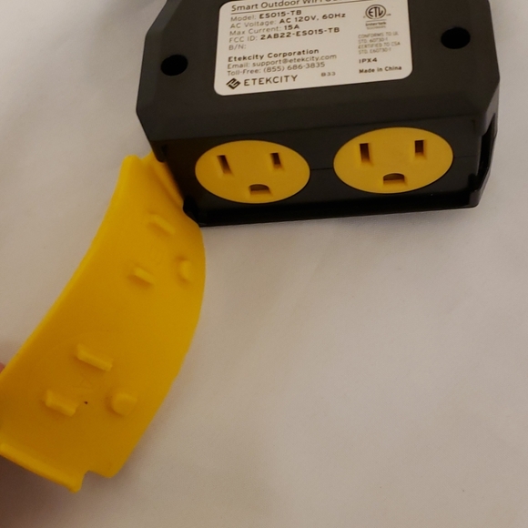Etekcity Smart Outdoor Wi-Fi Outlet Black yellow - Picture 11 of 12